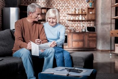 Spousal Benefit Rules Are Quietly Reducing Monthly Checks for Some Couples