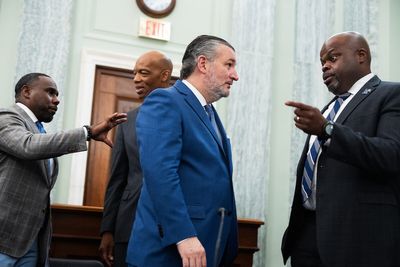 College sports bill sparks unusual alliances