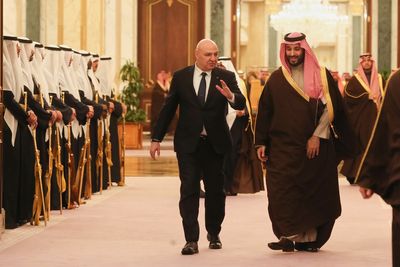 Saudi Arabia lifts 5-year ban on Lebanese imports, marking a thaw in Gulf-Lebanon ties
