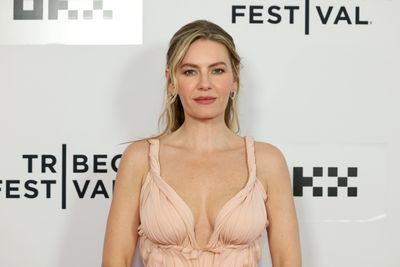 Elisha Cuthbert Returns to TV Thanks to Book Tok with Every Year After - INTERVIEW