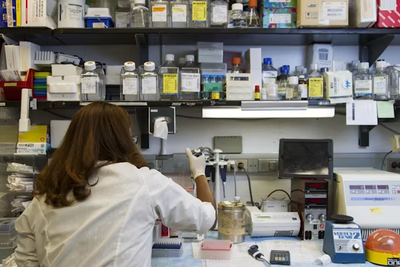 How to Start a Healthcare Career in Pathology or Aged Care