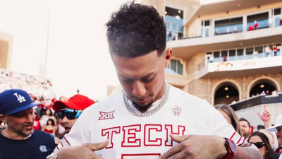 Patrick Mahomes Contract Explained: Inside the Historic $504.75M Chiefs Deal That Reset the NFL Market