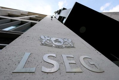 LSEG slowly sheds 'AI risk' tag with drive to show growth
