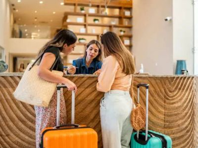 Arriving before check-in? MakeMyTrip's rolls out guaranteed early check-in and late check-out feature