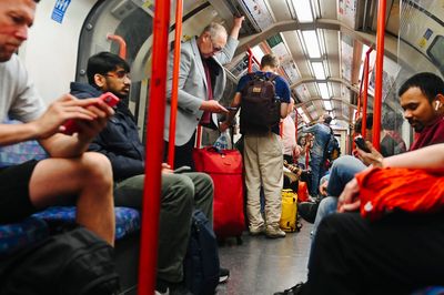 TfL makes major announcement on Tube internet roll-out in huge boost to commuters