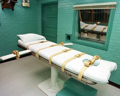 Alabama wants to execute a man by nitrogen hypoxia. That is cruel