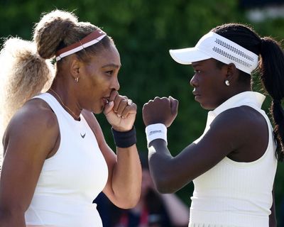 Serena Williams’ return ends prematurely at Queen’s Club due to Mboko injury