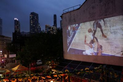 How Mamdani made the Knicks game accessible to New Yorkers after James Dolan MSG snub