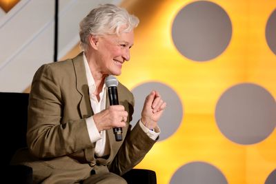 Hollywood legends to be honoured with long-awaited Oscars