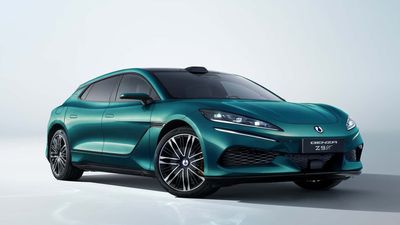 BYD Says It Will Be The World's Largest Automaker In 5 Years. The Pentagon Is Nervous