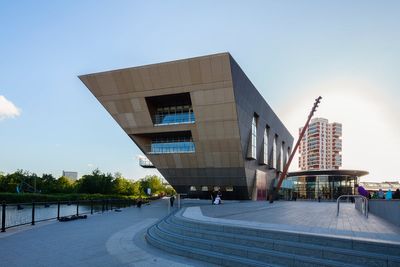 South London council sues architects for £5m over 'leaking' Canada Water library