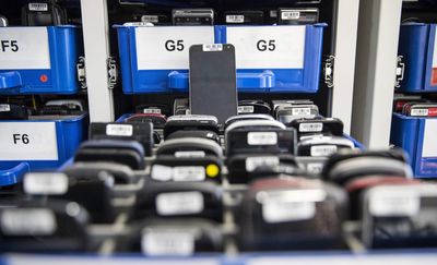 Used Phones Are a $9 Billion Industry. Nine Platforms Are Cashing In