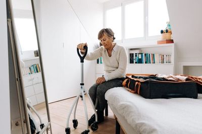The Nighttime Fall Risk Most Families Miss — Motion Lights Seniors Swear By