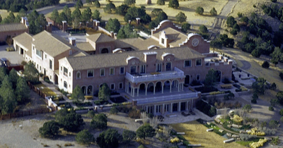 'I'm Very Angry': Trump-Era FBI Reportedly Ignored Tip About Epstein Victims Buried at Zorro Ranch