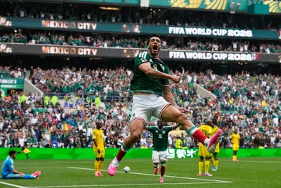 Years after skull fracture, Mexico's Raúl Jiménez has his long-awaited World Cup star moment