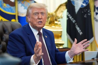 Trump’s 10% global tariffs stay in force after appeals court extends pause on trade court decision