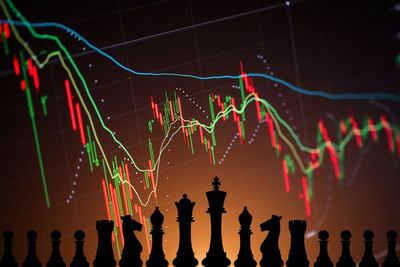 Dow Adds 929 Points on New Signs of Peace: Stock Market Today