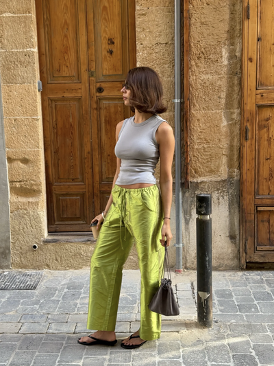 Taffeta Pants vs Satin: Summer Trends & Summer Fashion Ideas for Elevated Warm Weather Style