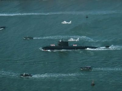 Pak's first Hangor-class submarine arrives at Karachi Port