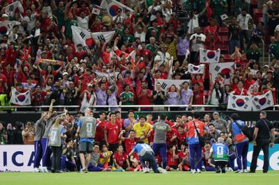 South Korea fight back to beat Czech Republic in World Cup opener