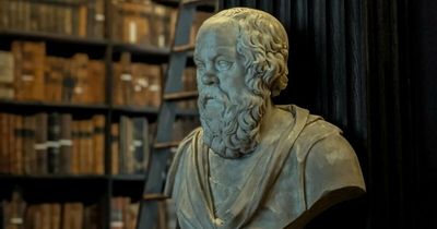 “Are You A Great Thinker?”: Pass This 24-Question Culture & Philosophy Quiz To Prove It