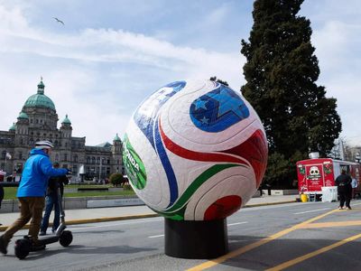 Empty seats at World Cup match renews concerns over ticket prices