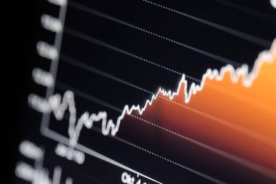 Oil price falls to three-month low and stocks rally on hopes of US-Iran deal