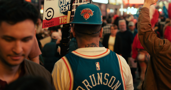 Knicks Fans Smash Yellow Cab And Trash Midtown Fast-Food Joints After Historic Game 4 Win