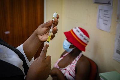 HIV response facing ‘biggest storm ever seen’, new UN report into global aid cuts warns