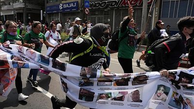 Mexico's 'missing persons' crisis takes centre stage at the World Cup