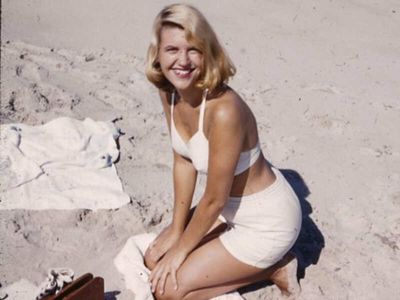Quote of the Day by Sylvia Plath: “I desire the things which will destroy me in the… — Life lessons on human nature, desire, attraction, self-awareness and why sometimes we are our own worst enemies by the iconic American poet best known for her semi-autobiographical novel The Bell Jar and her posthumous poetry collection Ariel