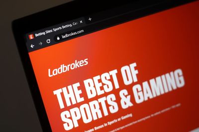 Lucky winner turns £50 into £500,000 with 10,000x multiplier on Ladbrokes live casino