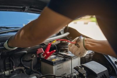 8 Warning Signs Your Battery Is About to Fail