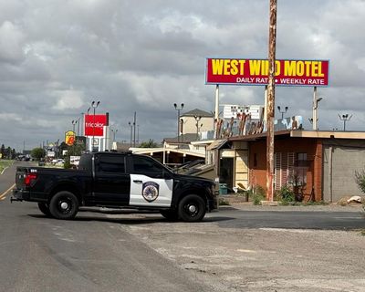 Texas shooting leaves one person dead and nine others in hospital