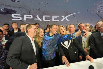 SpaceX shares rise 11% in strong Nasdaq debut after $75 billion IPO
