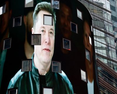 Share your views on SpaceX’s stock market debut