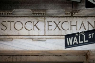 US stocks: US market ends up on Iran war peace deal hopes, SpaceX's historic debut