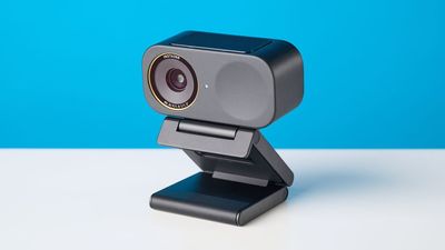 I thought I was using the greatest webcam in my home office, but after testing the Insta360 Link 2C Pro, it’s changed everything