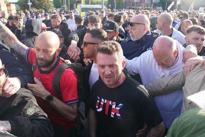 Oxford Union to host Tommy Robinson for debate despite outcry