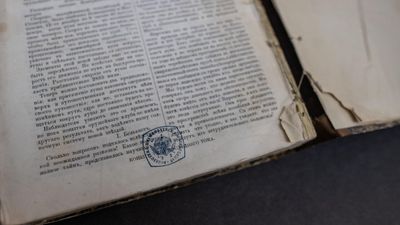 Six Georgians jailed for theft of rare Russian books in France