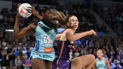 Mavericks edge Firebirds as Nelson reaches milestone