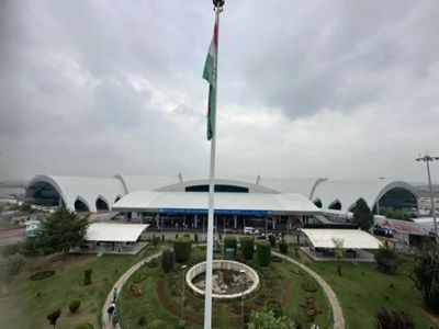 Maintenance of Srinagar International airport runway necessary: AAI