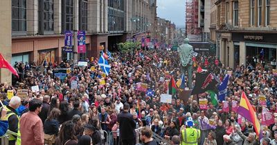 Thousands of anti-racism protesters drown out far-right rally in Glasgow