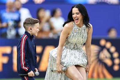 Big Lalas Energy to ulcerative colitis meds: Fox is this World Cup’s very soul in the US