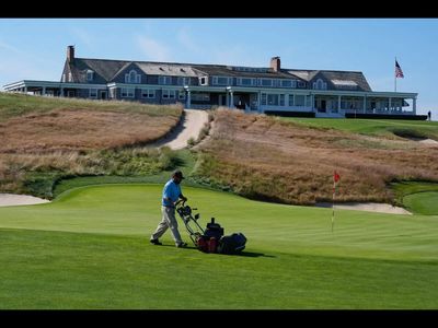 US Open returns to Shinnecock Hills, where the wind keeps