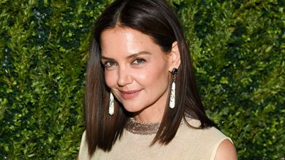 Katie Holmes shares her unusual yet foolproof hack for the most realistic-looking blusher