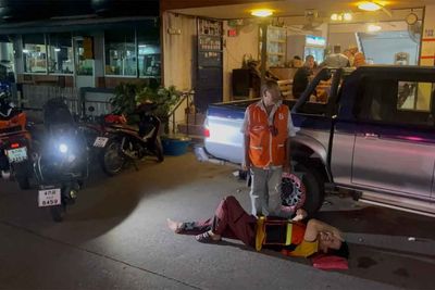 Pattaya taxi motorsai says assaulted by foreign tourists