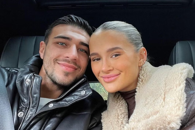 Molly-Mae Hague and Tommy Fury reveal son’s name at boxing match