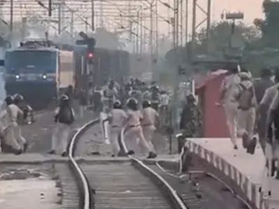 Mob disrupts Railway traffic near Patna; police resort to lathi-charge, fire tear gas shells