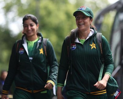 Women’s T20 World Cup: Deepti Sharma takes five wickets as India beat Pakistan by 64 runs – as it happened